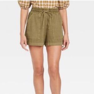 Universal Thread Women's Shorts- Olive